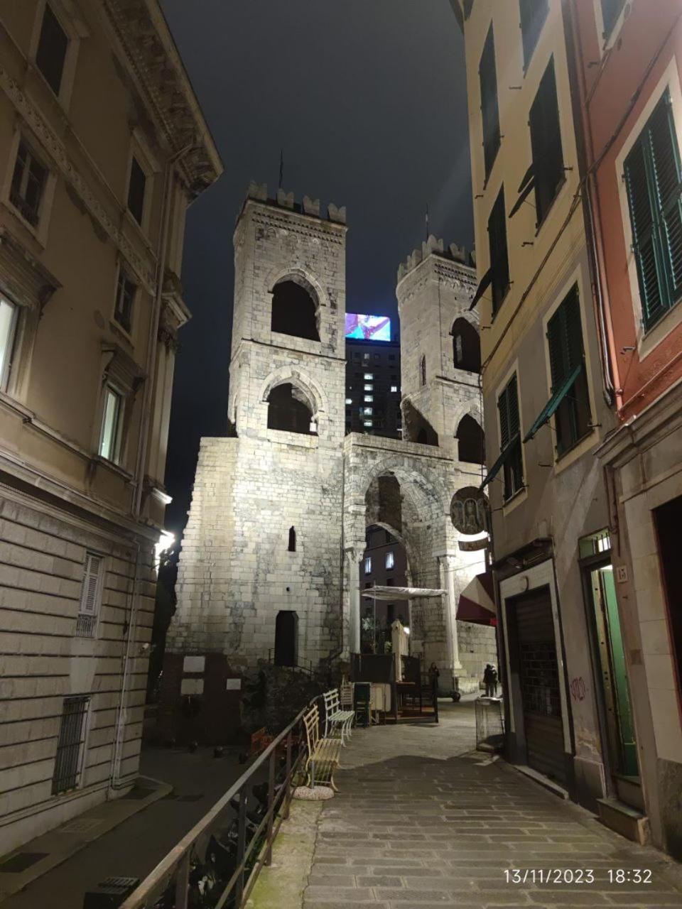 Porta Soprana House - Centro Storico Lejlighed Genova Eksteriør billede